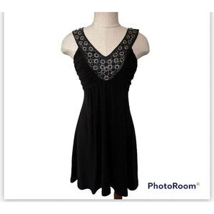 Soprano sleeveless black embellished v neck dress